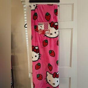 Hello Kitty Throw